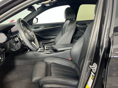 Used 2023 BMW 530e 530e iPerformance w/ M Sport Package image 17