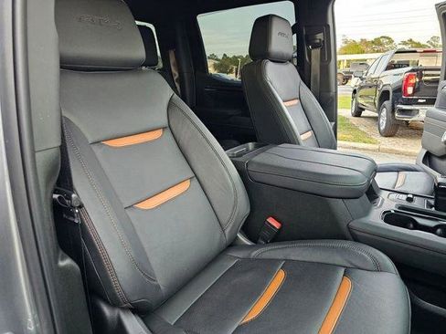 Used 2025 GMC Sierra 1500 AT4 AWD/4WD image 30