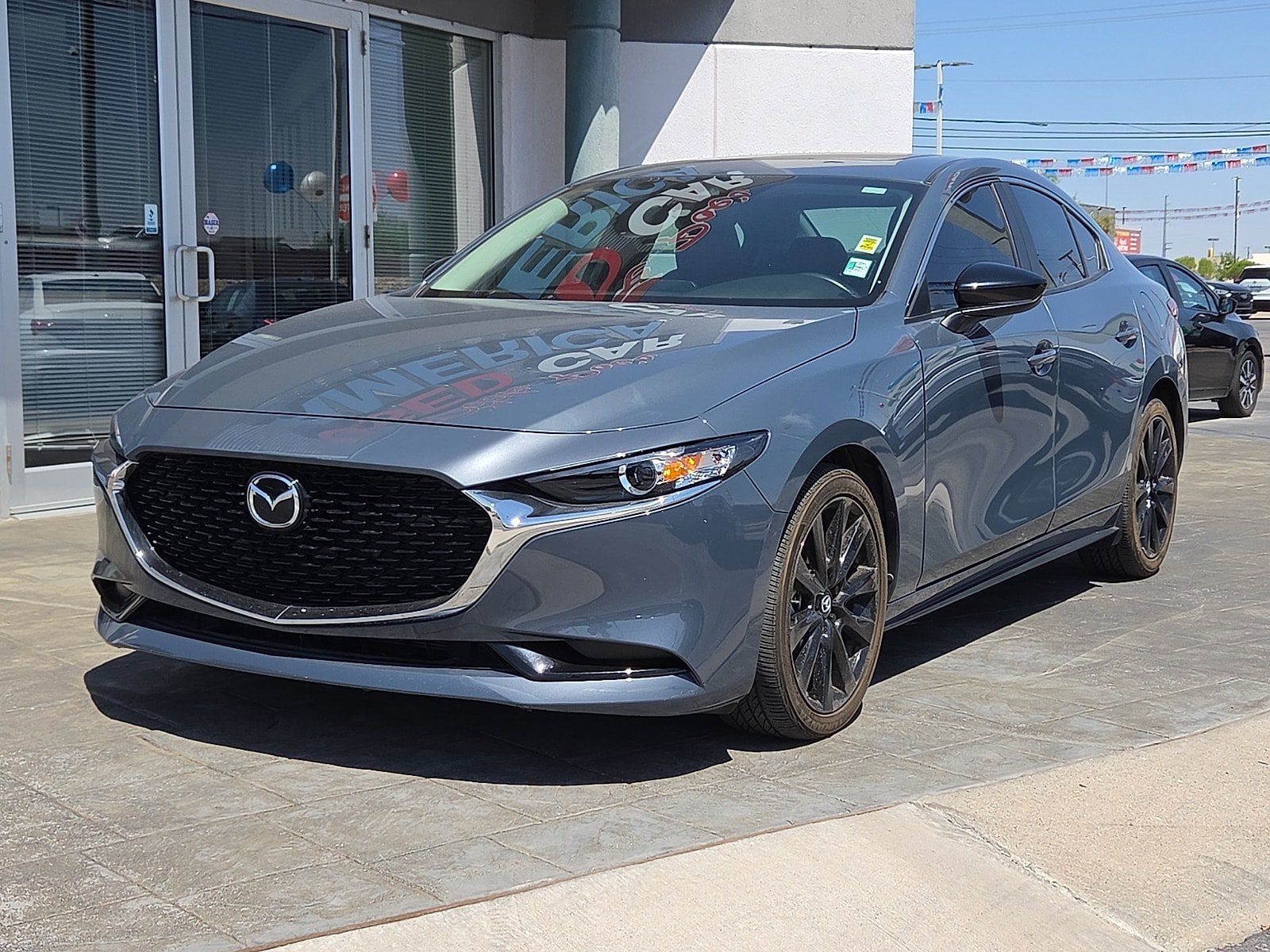 Used 2023 MAZDA MAZDA3 s FWD image 2