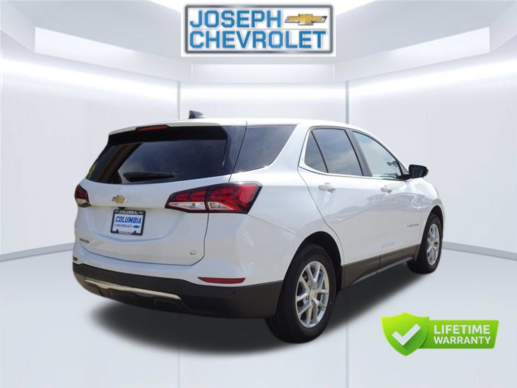 Used 2024 Chevrolet Equinox LT FWD image 4