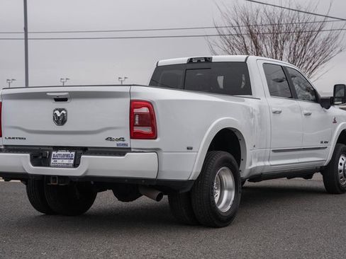 Used 2023 RAM 3500 Limited image 4