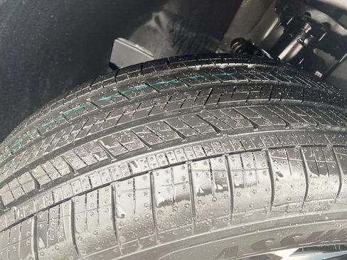 New 2026 Kia Sportage EX image 44