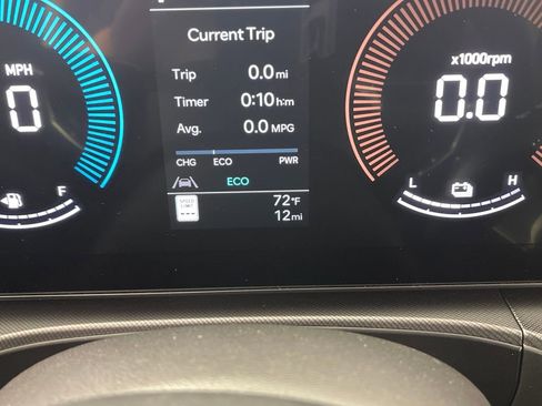 New 2026 Hyundai Santa Fe SE image 21