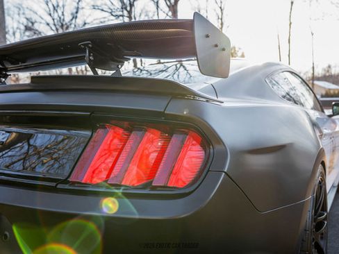 Used 2017 Ford Mustang GT Premium image 67