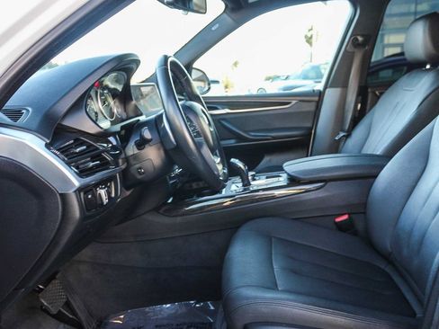Used 2018 BMW X5 sDrive35i image 16