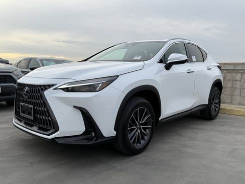New 2026 Lexus NX 350 AWD image 8