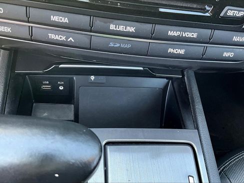 Used 2018 Genesis G80 3.8 w/ Option Group 02 image 23