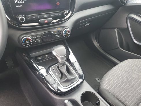 Certified 2024 Kia Soul EX FWD image 21
