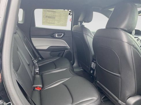 New 2026 Jeep Compass Limited AWD/4WD image 14