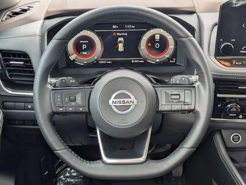 Used 2021 Nissan Rogue Platinum FWD image 20