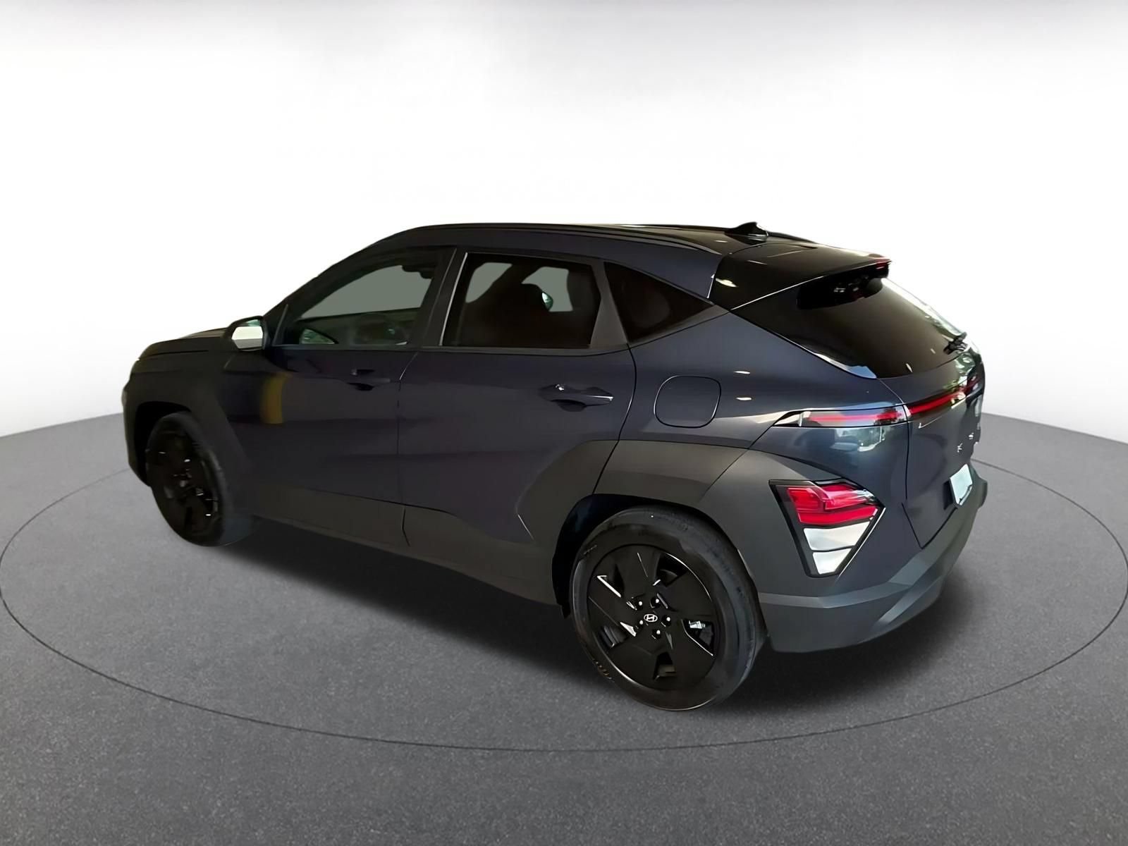 Used 2026 Hyundai Kona SEL Sport FWD image 8