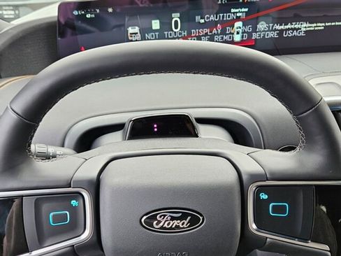 New 2025 Ford Expedition Tremor image 24