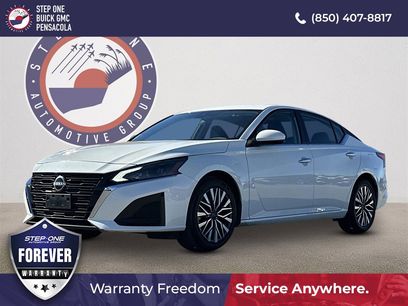 Used 2023 Nissan Altima 2.5 SV