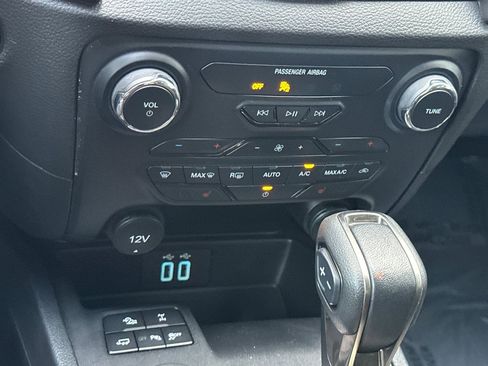 Used 2022 Ford Ranger Lariat w/ Equipment Group 501A High image 23