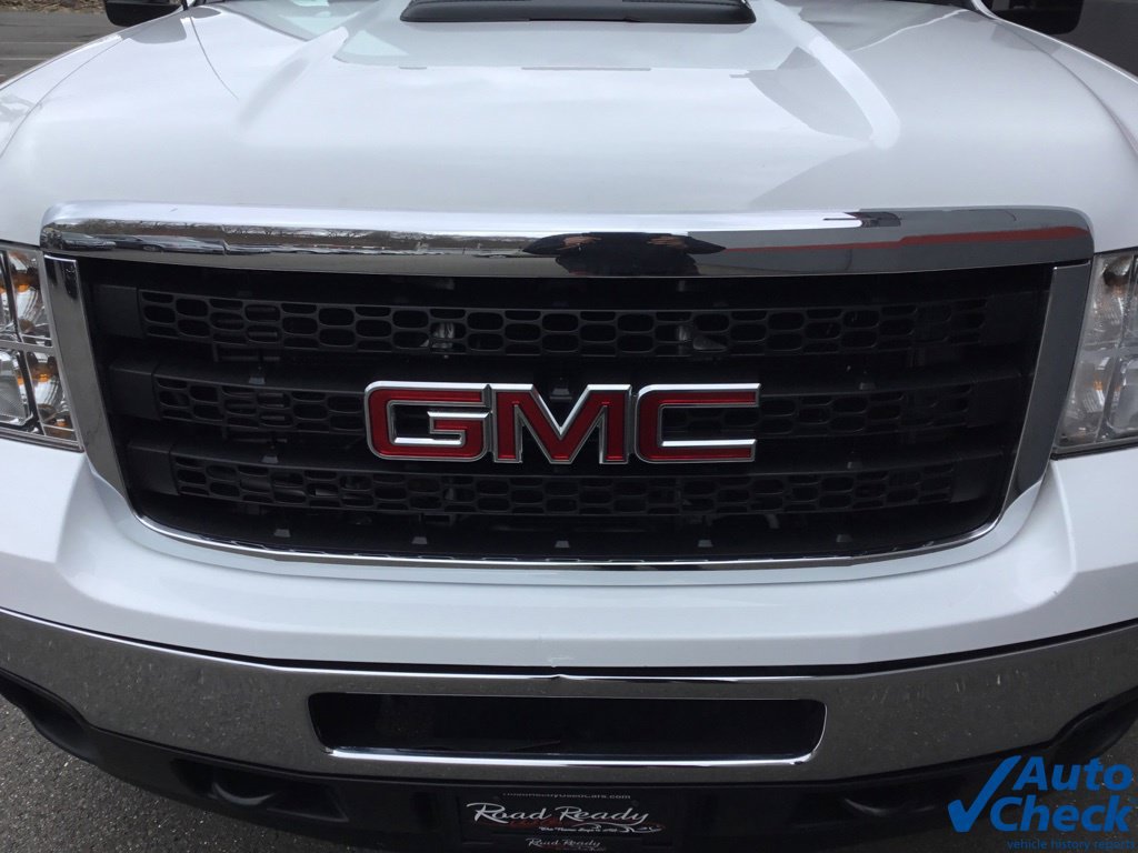 Used 2013 GMC Sierra 3500 W/T w/ Snow Plow Prep Package AWD/4WD image 28