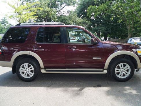 Used 2006 Ford Explorer Eddie Bauer image 12