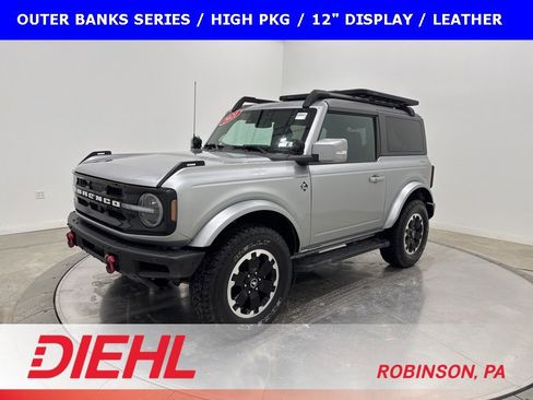 Used 2021 Ford Bronco Outer Banks image 3