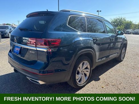 Used 2022 Volkswagen Atlas SE AWD/4WD image 2