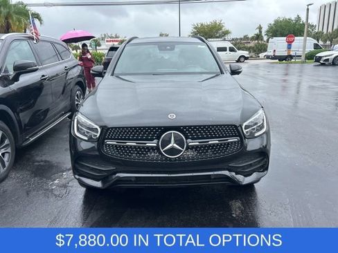 Used 2022 Mercedes-Benz GLC 300 image 2