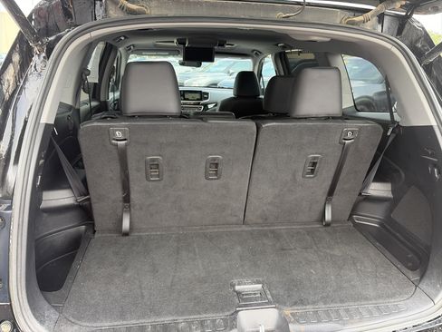 Used 2021 Honda Pilot Touring image 19