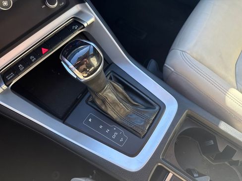 Used 2019 Audi Q3 2.0T Premium image 27