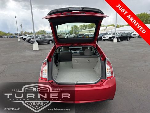 Used 2014 Toyota Prius Three image 25