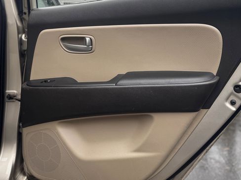 Used 2009 Hyundai Elantra GLS w/ Popular Equipment Pkg 2 image 19