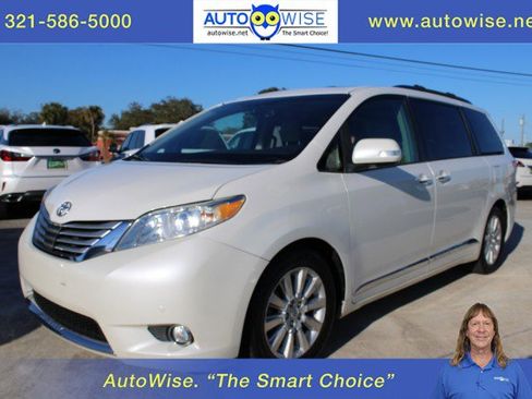 Used 2014 Toyota Sienna Limited w/ Limited Premium Package image 1