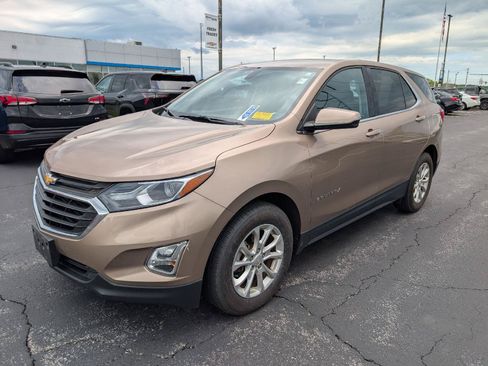 Used 2018 Chevrolet Equinox LT FWD image 4