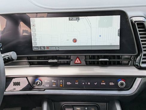 Certified 2025 Kia Sportage EX FWD image 19