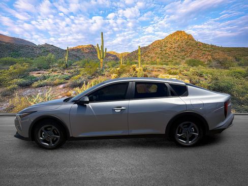 Certified 2025 Kia K4 FWD image 8