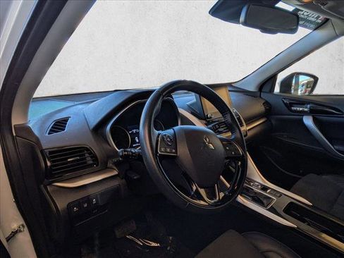 Used 2024 Mitsubishi Eclipse Cross SE image 8