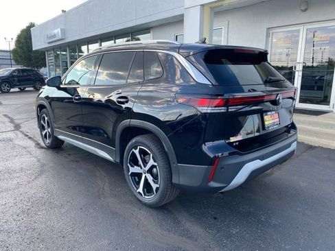 New 2025 Volkswagen Tiguan SE AWD/4WD image 11