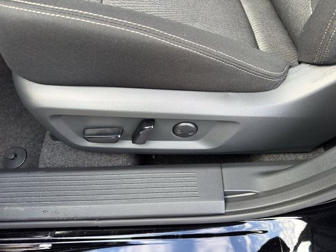 New 2026 Nissan Rogue SV AWD/4WD image 16
