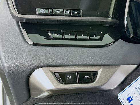 New 2026 Lexus RX 350 image 10