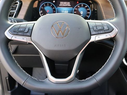 New 2026 Volkswagen Atlas SE image 34