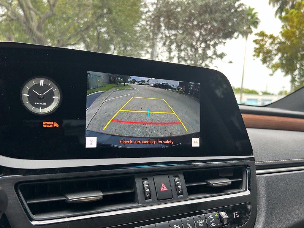 Used 2025 Lexus ES 350 w/ Premium Package FWD image 23