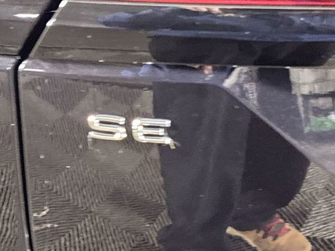 New 2026 Volkswagen Atlas Peak Edition image 25