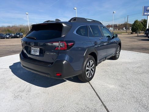 Certified 2025 Subaru Outback Premium w/ Popular Package #1A image 7