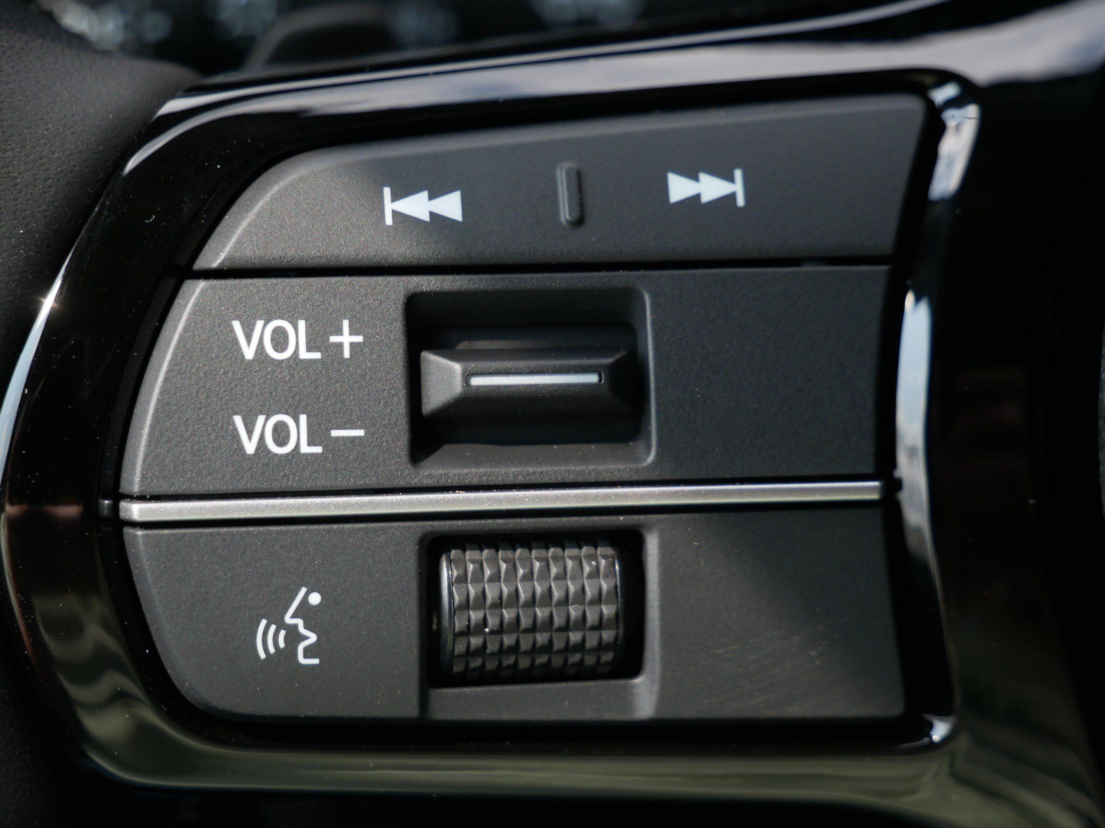 New 2026 Honda Pilot Touring image 23