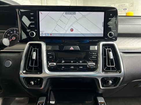 Used 2021 Kia Sorento SX FWD image 20