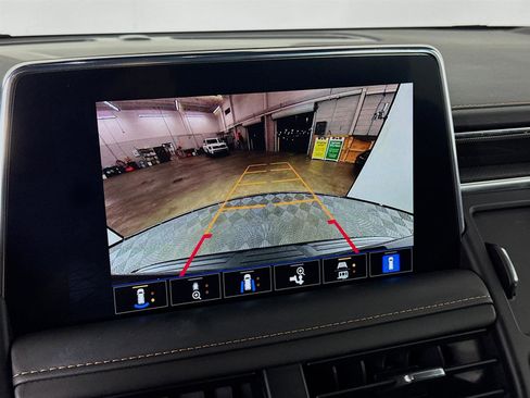 Certified 2024 GMC Yukon XL AT4 w/ Technology Package image 16