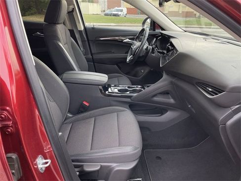 Used 2023 Buick Envision Preferred image 16