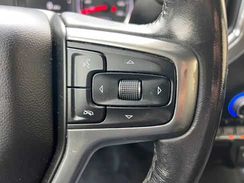 Used 2020 Chevrolet Silverado 1500 LT w/ Convenience Package image 39