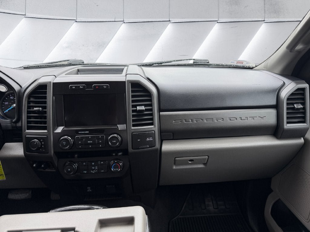 Used 2021 Ford F350 XL w/ STX Appearance Package AWD/4WD image 12