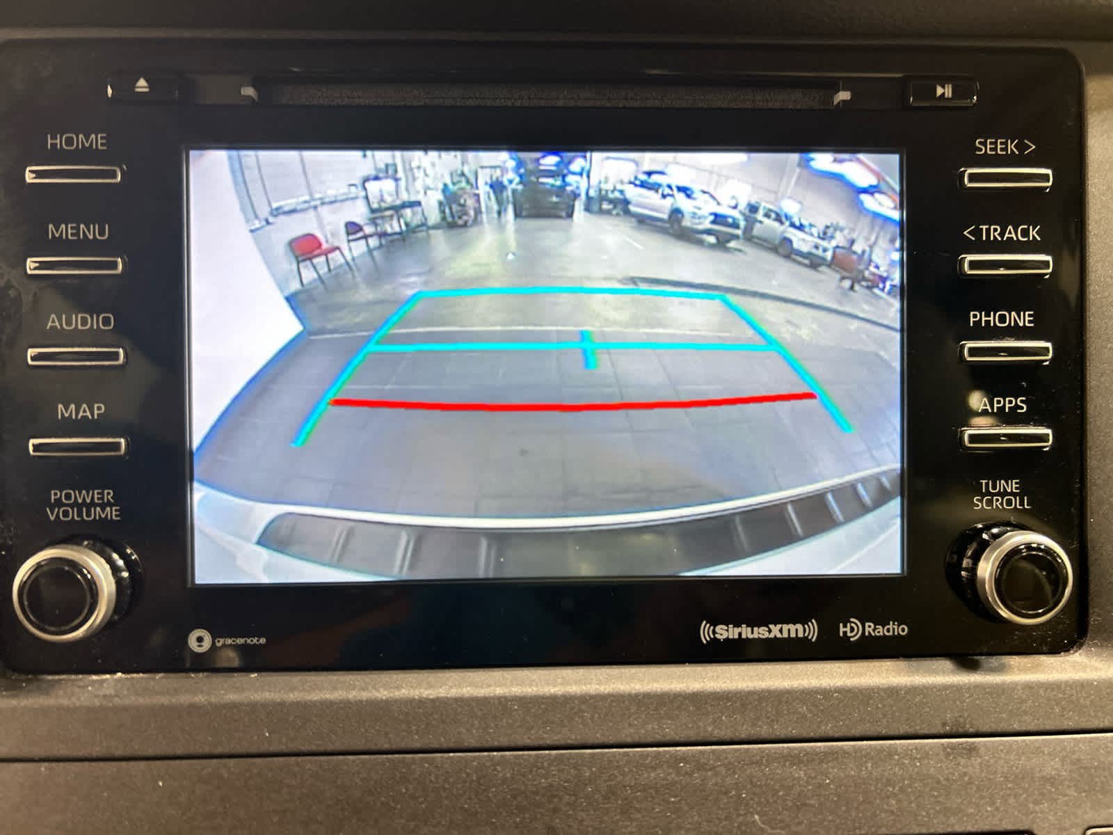 Used 2019 Toyota Sienna XLE FWD image 16