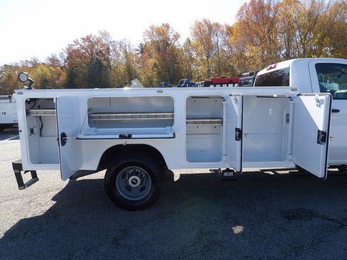 Used 2022 Chevrolet Silverado 3500 W/T w/ WT Fleet Convenience Package AWD/4WD image 44