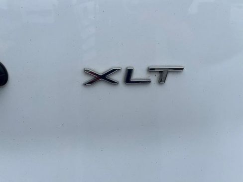 Used 2021 Ford Transit 350 XLT image 8