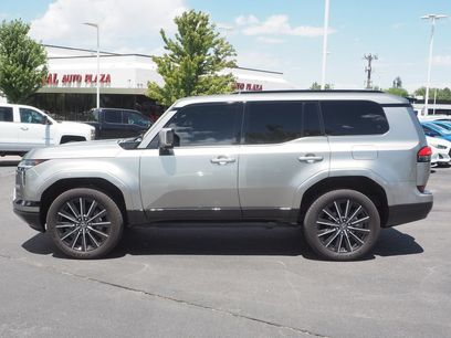 Used 2025 Lexus GX 550 w/ Accessory Package (31)