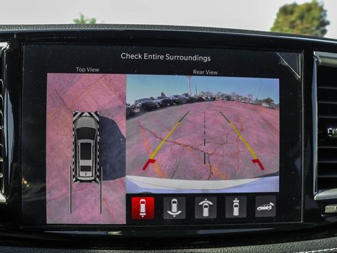 New 2026 Chrysler Pacifica Select image 17